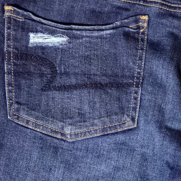 American Eagle Women's Tomgirl Super Stretch Button Fly Jeans, Size 12 - Picture 6 of 10
